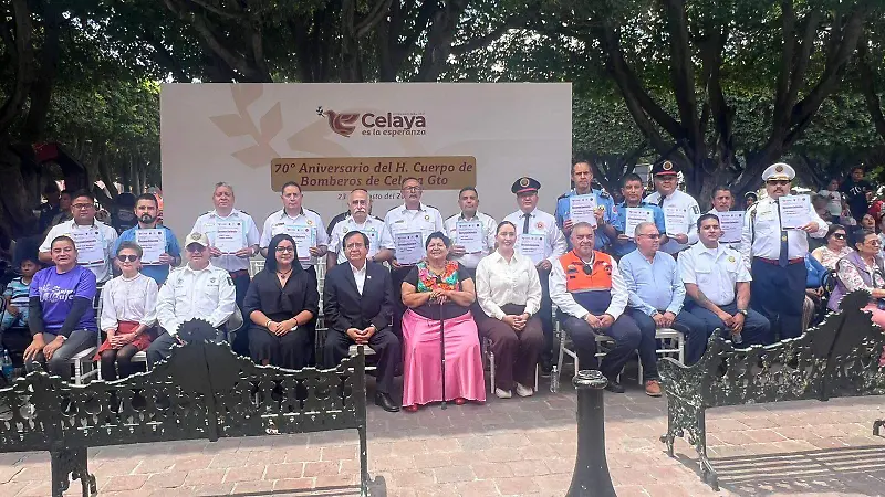Reconocimiento a 17 Elementos